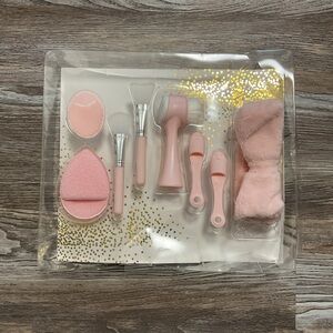 VIVASPA Complete Facial Cleansing Care Set NWT